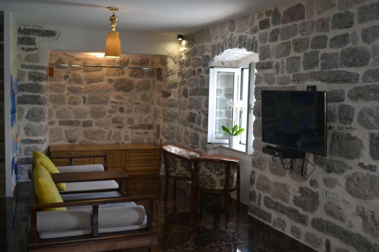 Apartmani Armonia Πέραστ Εξωτερικό φωτογραφία