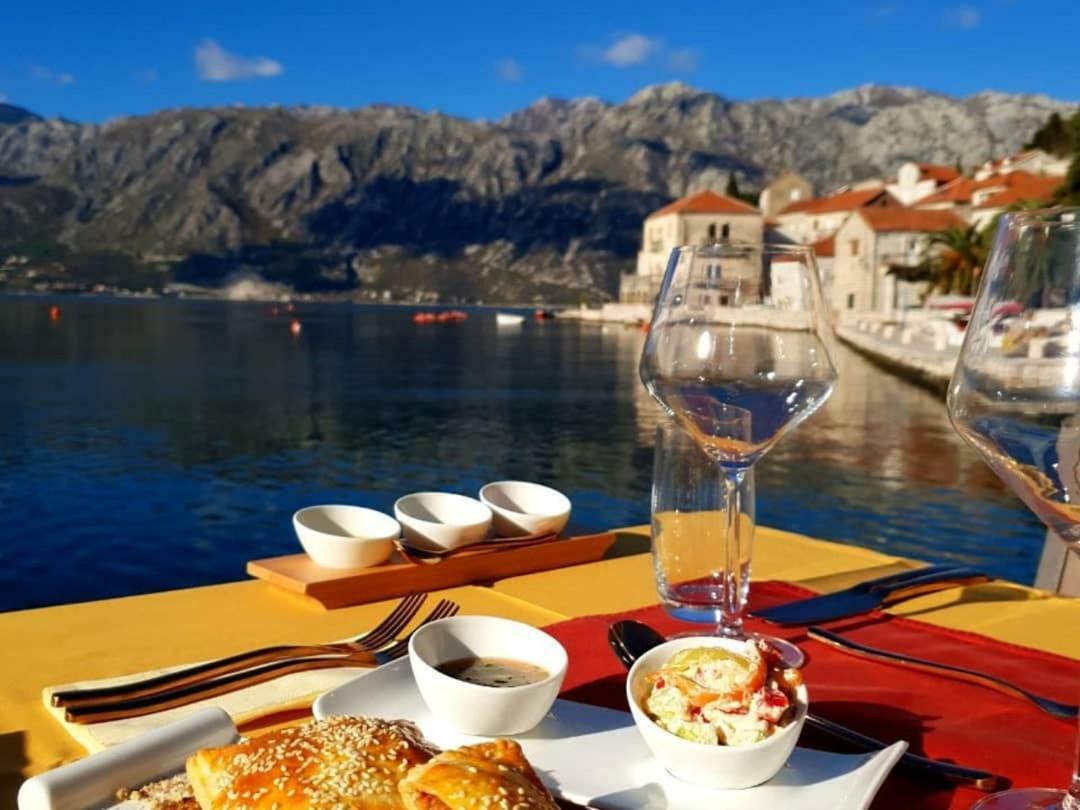 Apartmani Armonia Πέραστ Εξωτερικό φωτογραφία