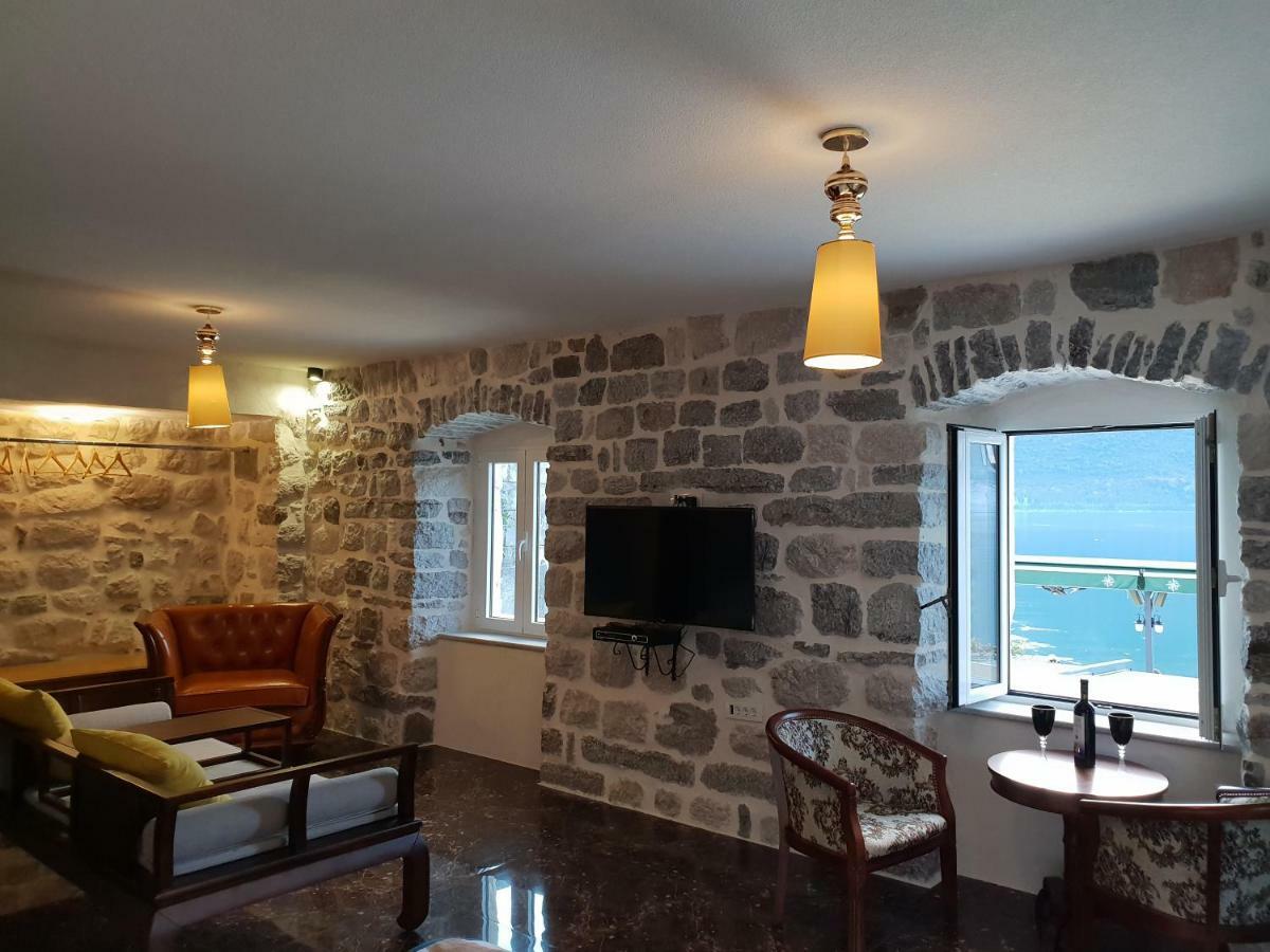 Apartmani Armonia Πέραστ Εξωτερικό φωτογραφία