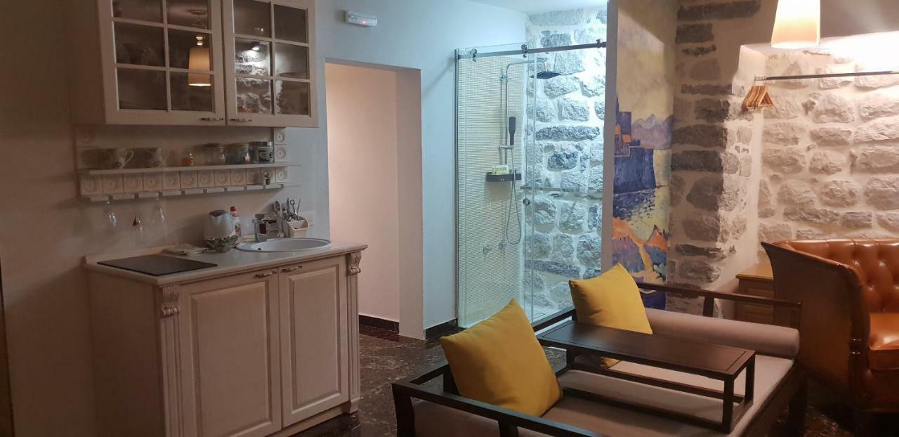Apartmani Armonia Πέραστ Εξωτερικό φωτογραφία